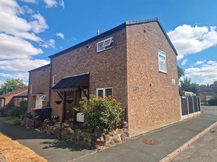 3 Bedroom End Terrace House For Sale In St. Davids Close, Malinslee, Telford, Shropshire, TF4