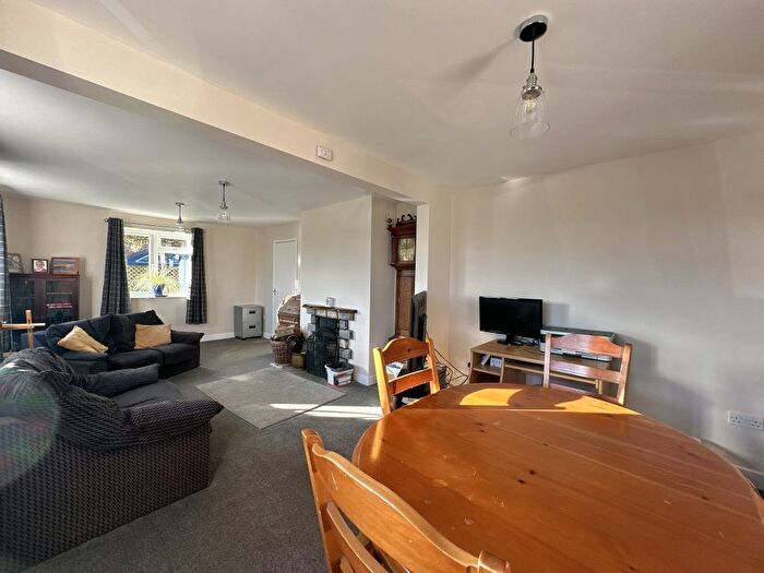 4 Bedroom Detached House For Sale In Primrose Lane, Yeovil, Somerset, BA21