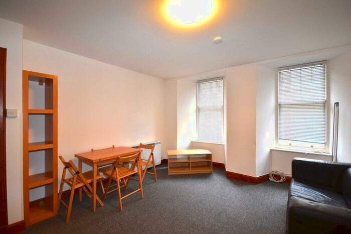 1 Bedroom Flat To Rent In High Street, Perth, Perthshire, PH1