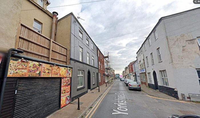 5 Bedroom Terraced House For Sale In Yorkshire Street, Blackpool, FY1