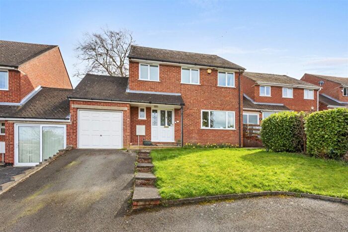 4 Bedroom Detached House For Sale In Sabina Close, High Wycombe, HP12