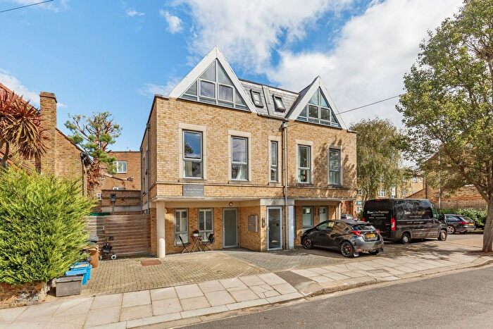 1 Bedroom Flat For Sale In St Patricks House, Grove Road, Barnes, SW13