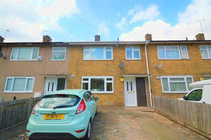 3 Bedroom Terraced House To Rent In Brinkburn Close, London, SE2