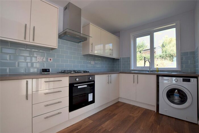 3 Bedroom Semi-Detached House To Rent In Luttrell Close, Leeds, LS16