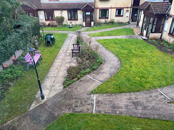 2 Bedroom Retirement Property For Sale In Weston, Bath, BA1