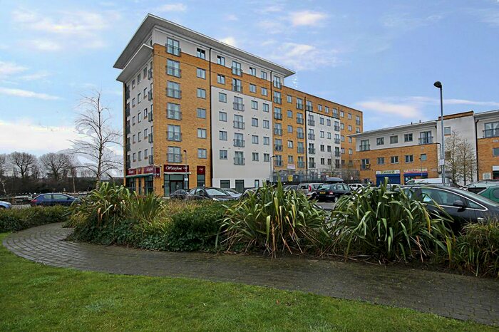 1 Bedroom Flat To Rent In Waxlow Way, Northolt UB5