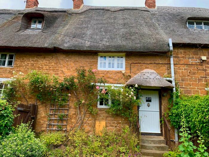 1 Bedroom Terraced House To Rent In Stone`S Throw Cottage, Mollington, OX17