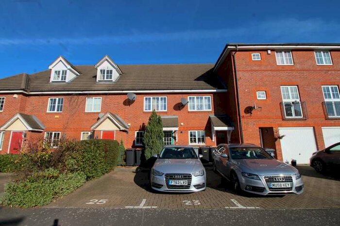 2 Bedroom House To Rent In Ellington Road, Bedford, Bedfordshire, MK42