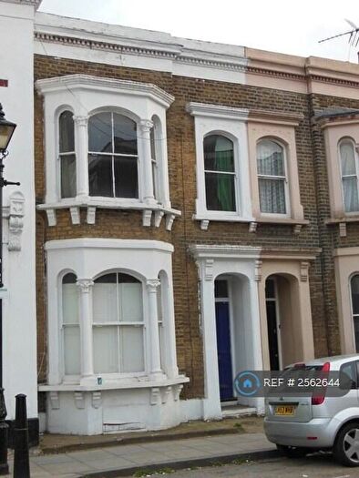 4 Bedroom Terraced House To Rent In Hamlets Way, London, E3