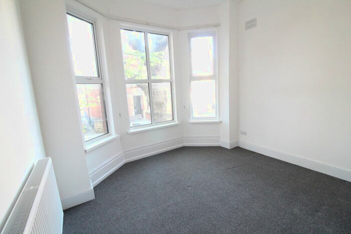 1 Bedroom Flat To Rent In Derby Road, Nottingham, NG7