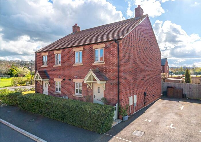 3 Bedroom Semi Detached House For Sale In Glass House Road, Mickleton, Gloucestershire, GL55