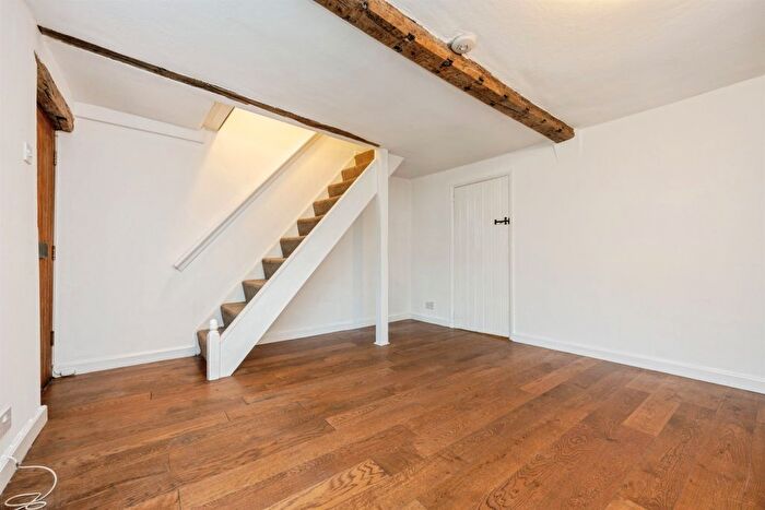 2 Bedroom Terraced House For Sale In Tring Road, Wendover, Aylesbury, HP22