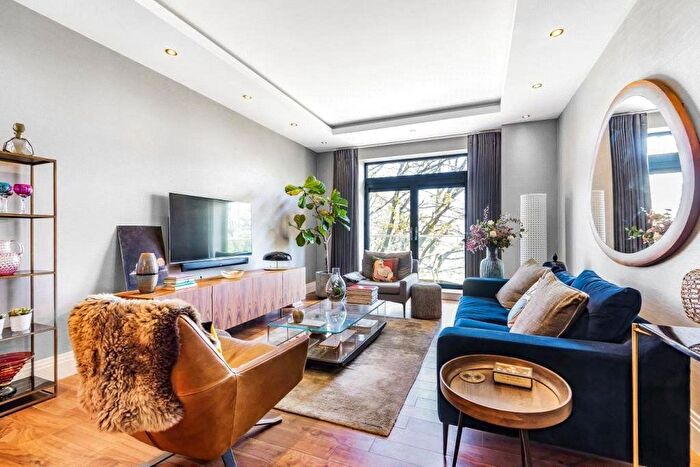 2 Bedroom Flat To Rent In Muswell Hill, London, N10