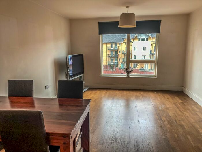 2 Bedroom Flat To Rent In Sirius House, Falcon Drive, Cardiff, CF10