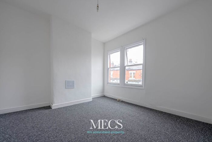 2 Bedroom Semi-Detached House To Rent In Shenstone Road, Birmingham, West Midlands, B16