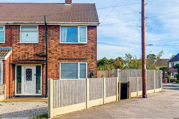 3 Bedroom Semi-Detached House For Sale In Avon Avenue, Hucknall, NG15