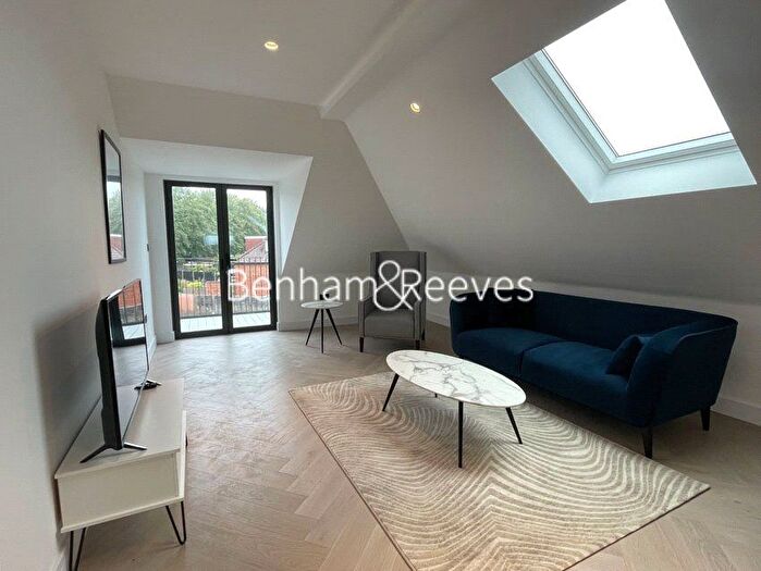 1 Bedroom Flat To Rent In Durnsford Road, London, SW19