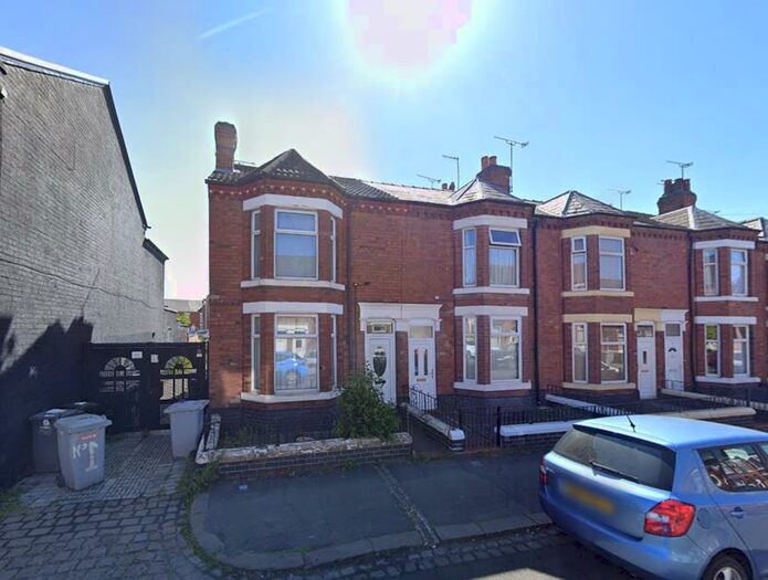 3 Bedroom End Of Terrace House To Rent In Ernest Street, Crewe, CW2