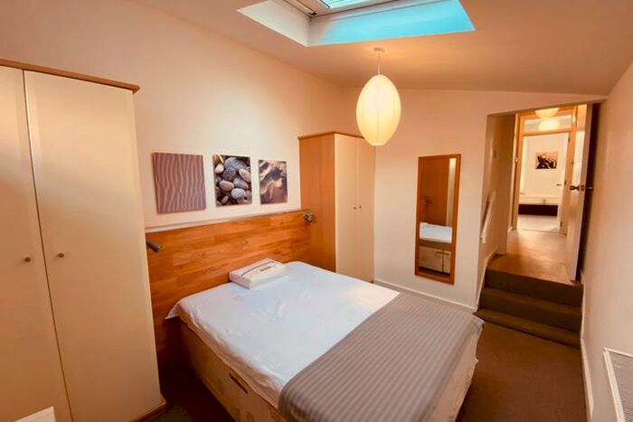1 Bedroom Flat To Rent In Grafton Road, London, NW5