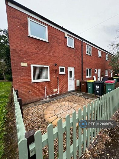 3 Bedroom Terraced House To Rent In Preesall Close, Ashton-On-Ribble, Preston, PR2