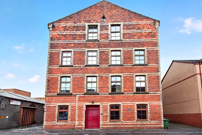 2 Bedroom Flat For Sale In James Street, Glasgow, G40