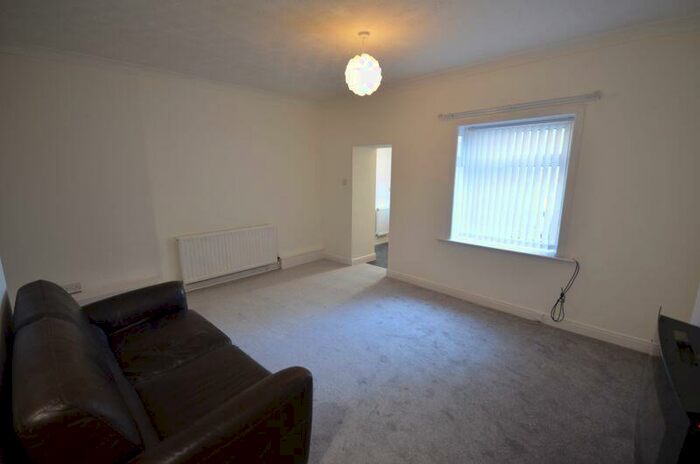 1 Bedroom Flat To Rent In Union Road, Oswaldtwistle, BB5