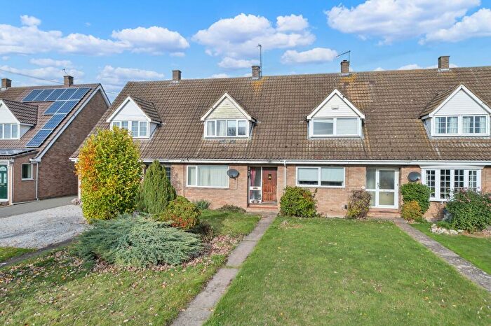 3 Bedroom Terraced House For Sale In The Causeway, Bassingbourn, SG8