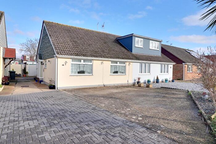 2 Bedroom Semi-Detached Bungalow For Sale In Haslar Crescent, Waterlooville, PO7