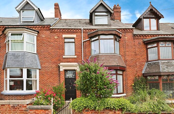 6 Bedroom Terraced House For Sale In Sandringham Terrace, Leeholme, DL14