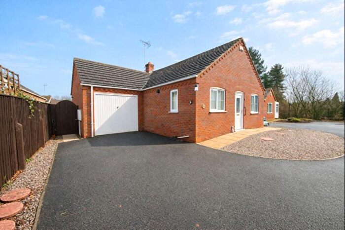 2 Bedroom Detached Bungalow For Sale In Waterside Gardens, Holbeach, PE12