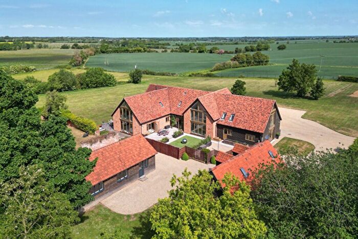 6 Bedroom Detached House To Rent In Loves Green, CM1