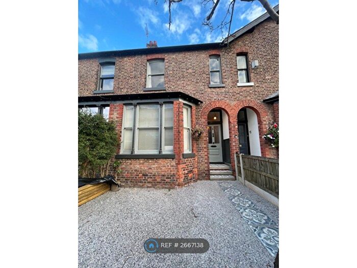 3 Bedroom Terraced House To Rent In Bellfield Ave, Cheadle, SK8