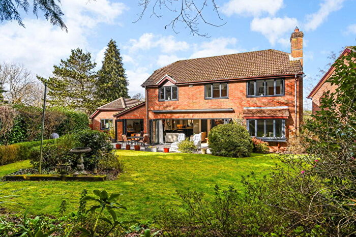 4 Bedroom Detached House For Sale In Winsor Road, Winsor, Southampton, SO40