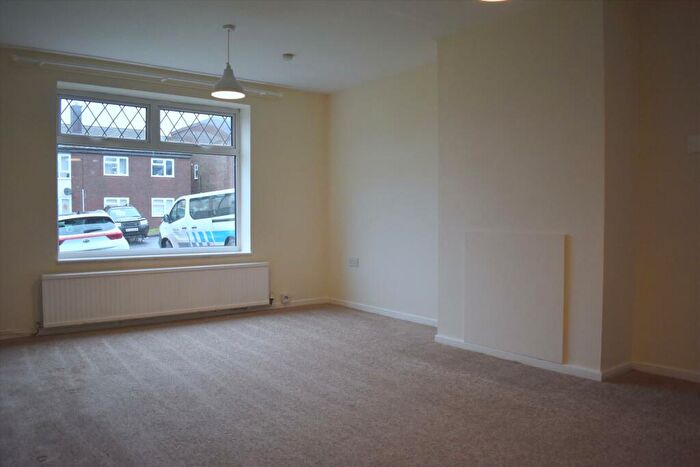 2 Bedroom Flat To Rent In Greenhill Close, Barrow In Furness, LA14