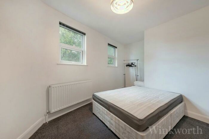 7 Bedroom Terraced House To Rent In Lyndhurst Grove, London, SE15