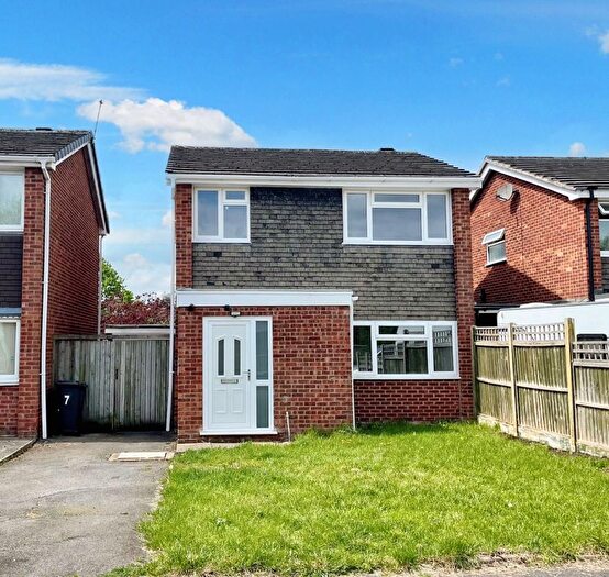 4 Bedroom Detached House To Rent In Arreton Close, Leicester, LE2