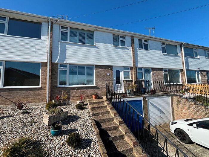 3 Bedroom Terraced House For Sale In Walmer, CT14