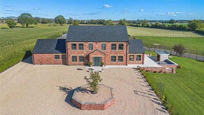 4 Bedroom Equestrian Property For Sale In Crankley Lane, Easingwold, York, North Yorkshire, YO61