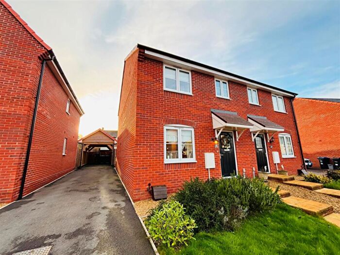 3 Bedroom Semi-Detached House For Sale In Tedder Gardens, Bowerhill, Melksham, SN12