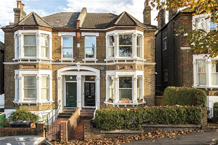 5 Bedroom Semi Detached House For Sale In Jerningham Road, Telegraph Hill, SE14