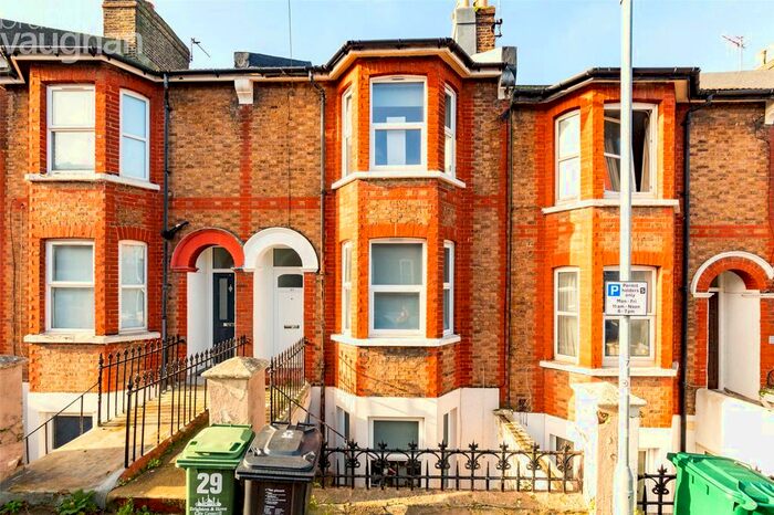 6 Bedroom Terraced House To Rent In Brading Road, Brighton, BN2