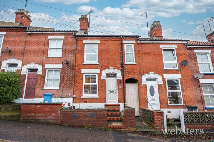 3 Bedroom Terraced House For Sale In Warwick Street, Norwich, NR2