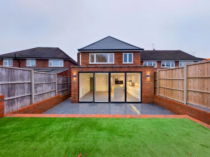 4 Bedroom Detached House To Rent In Crouchfield, Hemel Hempstead, Hertfordshire, HP1