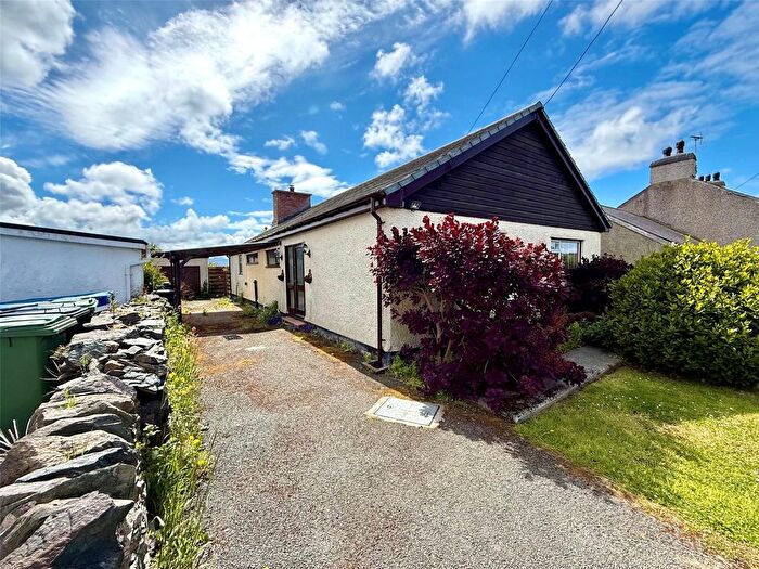 3 Bedroom Bungalow For Sale In Newborough, Llanfairpwllgwyngyll, Isle Of Anglesey, LL61