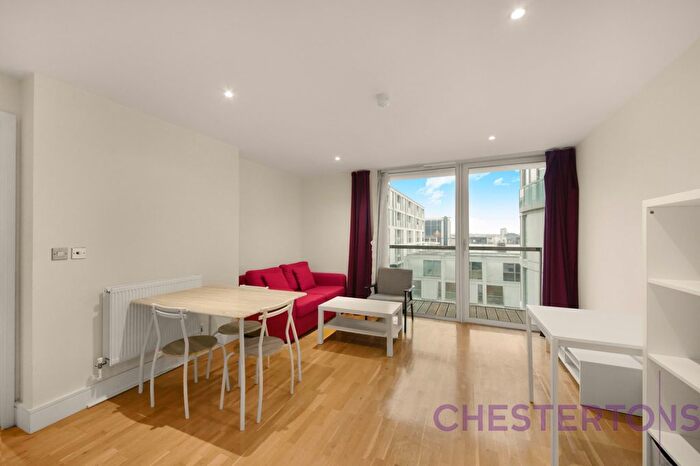 1 Bedroom Flat To Rent In Cobalt Point, Millharbour, E14