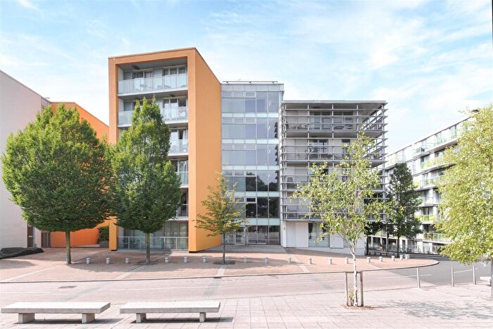 1 Bedroom Apartment To Rent In Blake Apartments, New River Village, Hornsey, N8