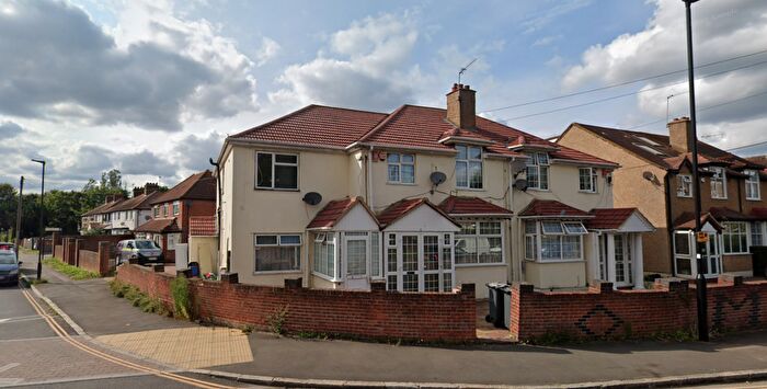 6 Bedroom Property For Sale In High Street, Cranford, Hounslow, Greater London, TW5