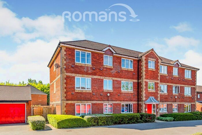 2 Bedroom Flat To Rent In Breadels Court, Breadels Field, Beggarwood, Basingstoke, RG22