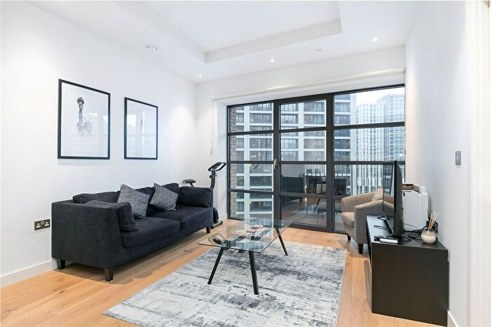 1 Bedroom Flat To Rent In Amelia House, London City Island, E14