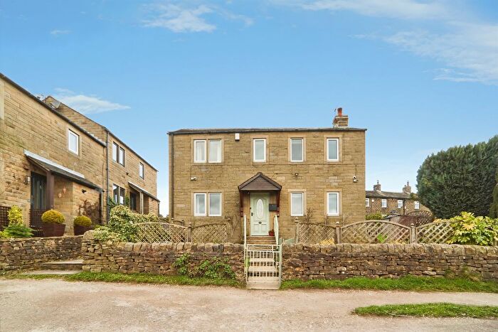 3 Bedroom Detached House For Sale In Chapel Croft, Laycock, Keighley, BD22